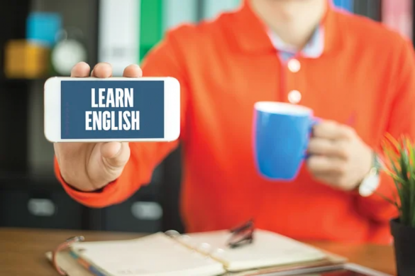 Beyond Grammar: English Language Courses That Focus on Real-World Communication